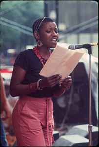 Buy Wanda Robinson Online