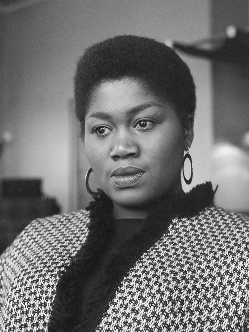 Buy Odetta Online