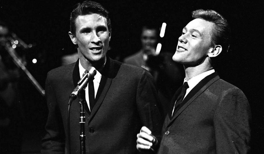 Buy The Righteous Brothers Online