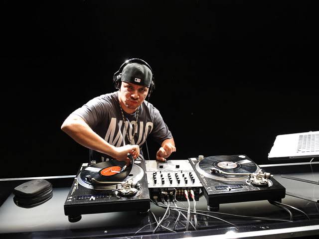 Buy Mix Master Mike Online