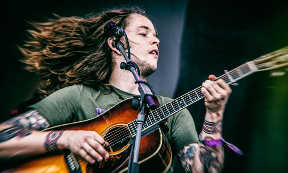 Buy Billy Strings Online